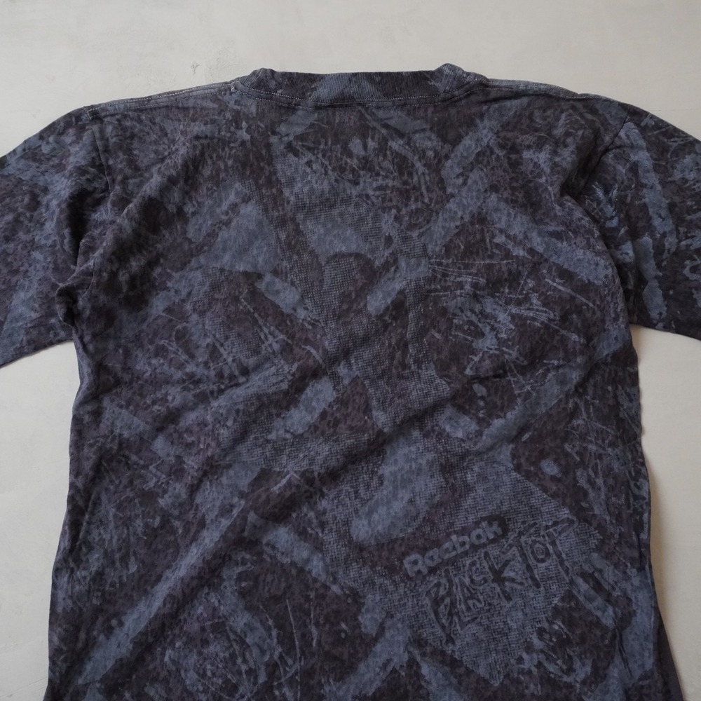 Vintage Reebok Blacktop T Shirt Mens Large L Gray Acid Wash All Over Print USA - Picture 2 of 8